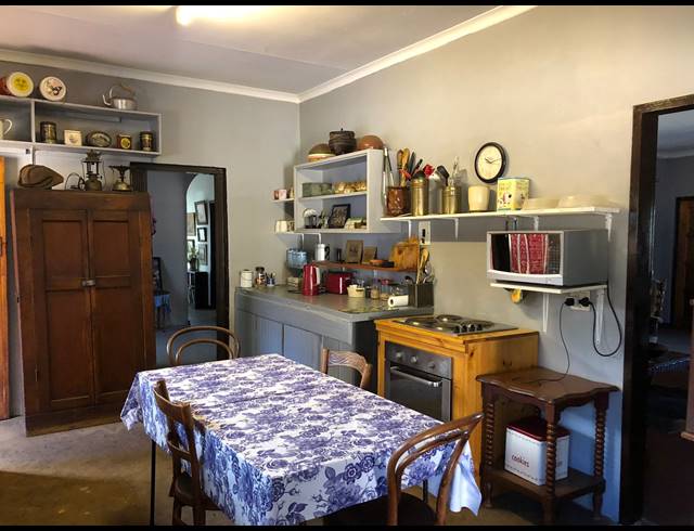 4 BEDROOM HOUSE FOR SALE IN HOUTKOP AH